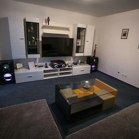 Spacious Suitable For Everyone :) *