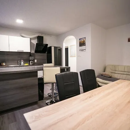 Daire Spacious Suitable For Everyone :) *